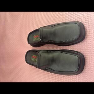Men's Black Slip-On Dress Shoes, Size 42 - Comfortable and Stylish